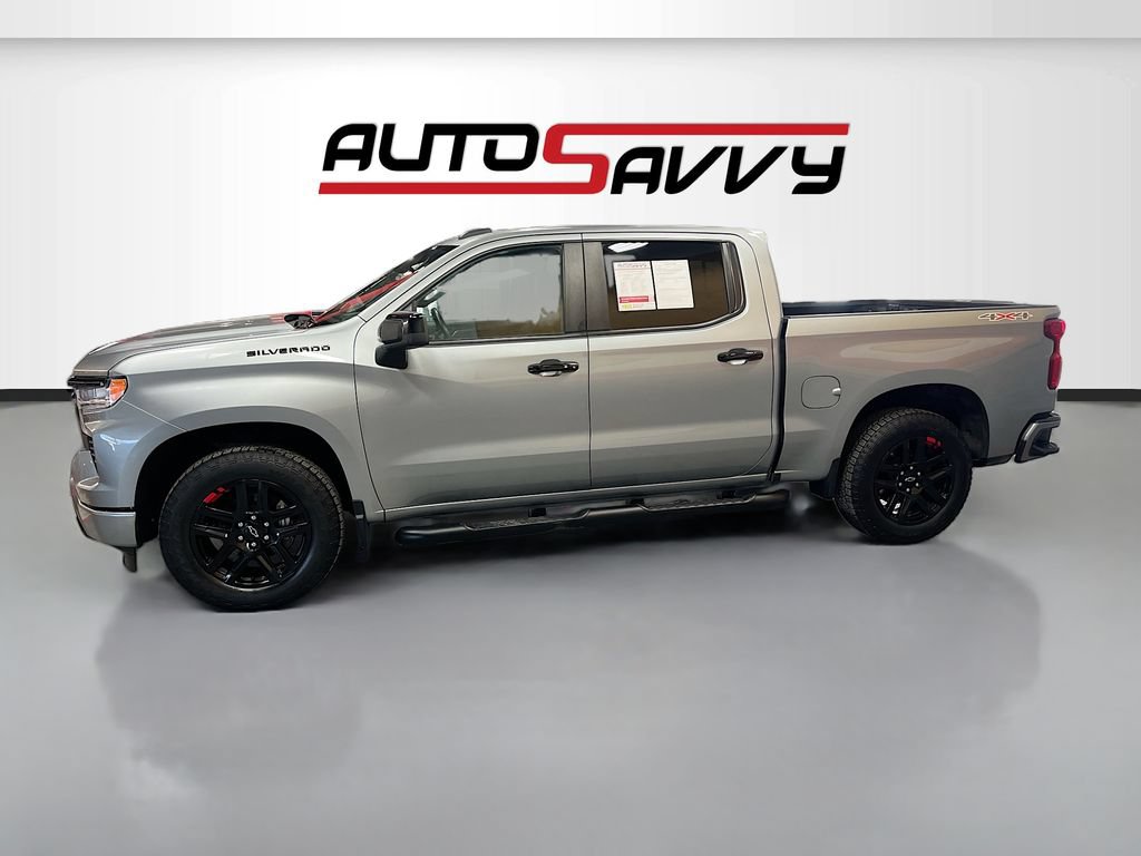 Used 2024 Chevrolet Silverado 1500 RST w/ Redline Edition AWD/4WD image 4