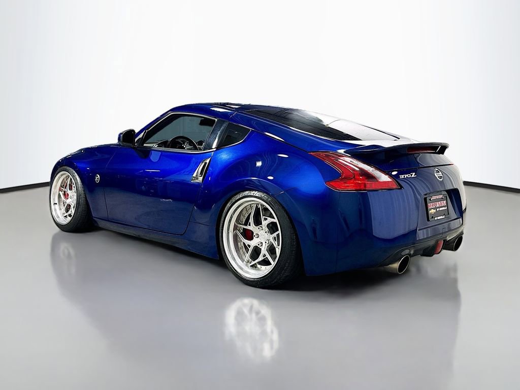 Used 2020 Nissan 370Z Coupe image 6