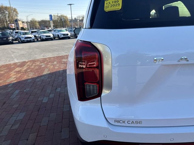 Used 2025 Hyundai Palisade Limited image 10