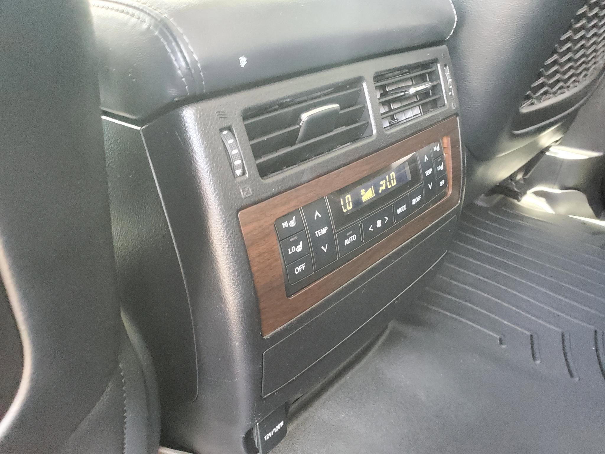 Used 2019 Toyota Land Cruiser w/ Preferred Accessory Package AWD/4WD image 43