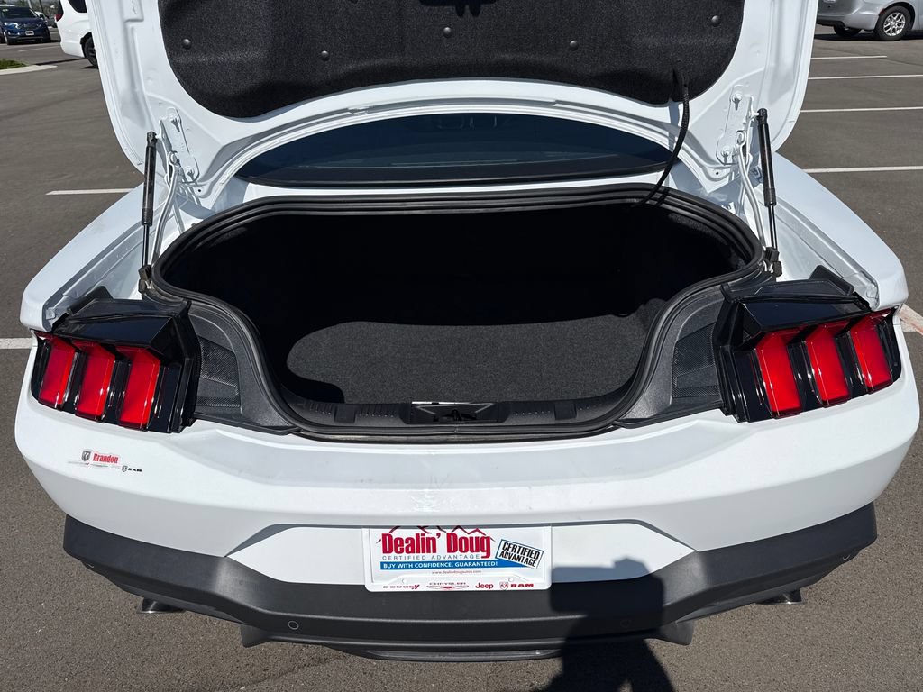 Used 2026 Ford Mustang Premium RWD image 24