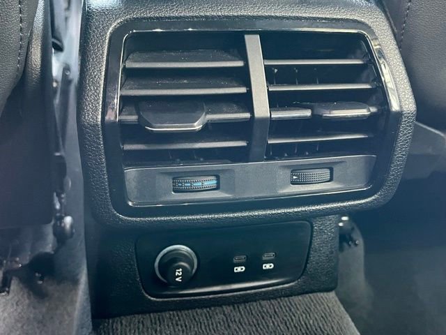 Used 2023 Audi Q3 2.0T Premium image 24