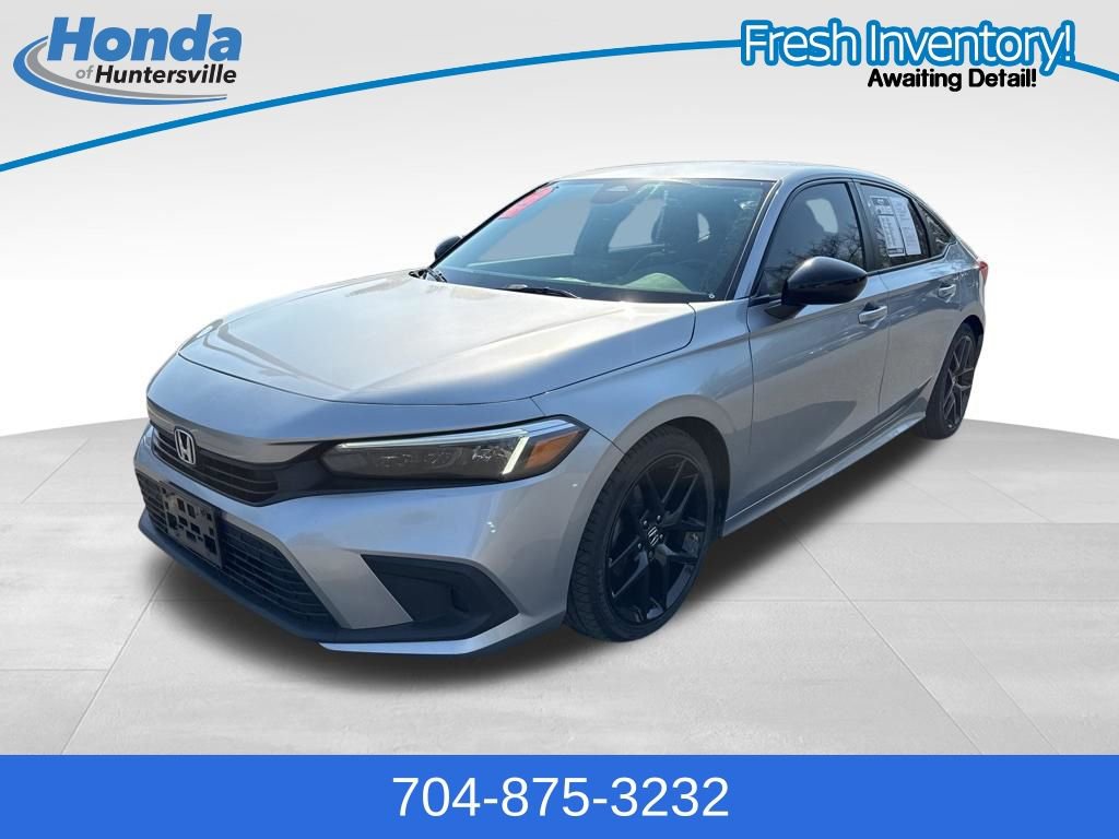 Used 2023 Honda Civic Sport image 4