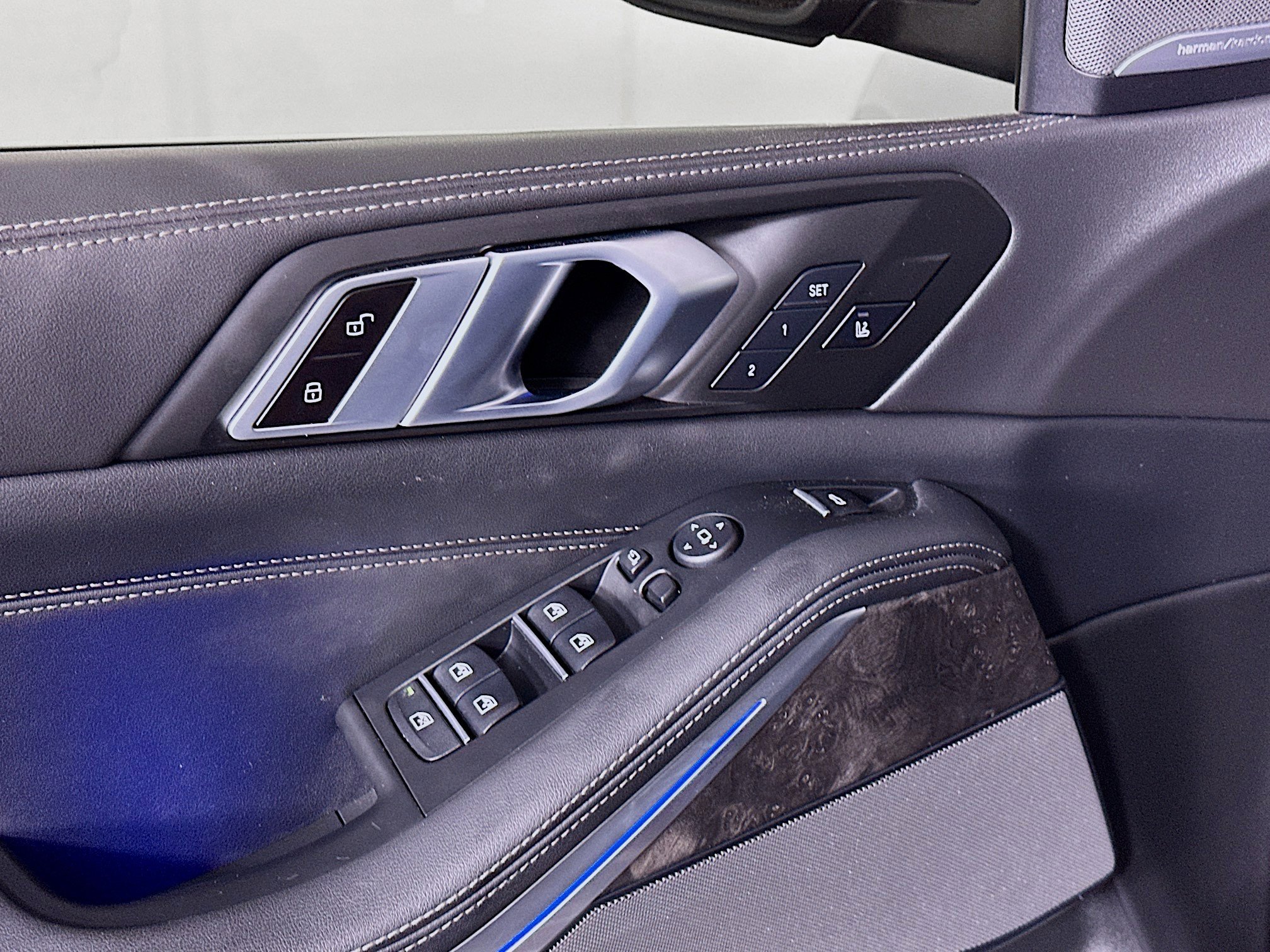 Used 2024 BMW X5 sDrive40i image 15