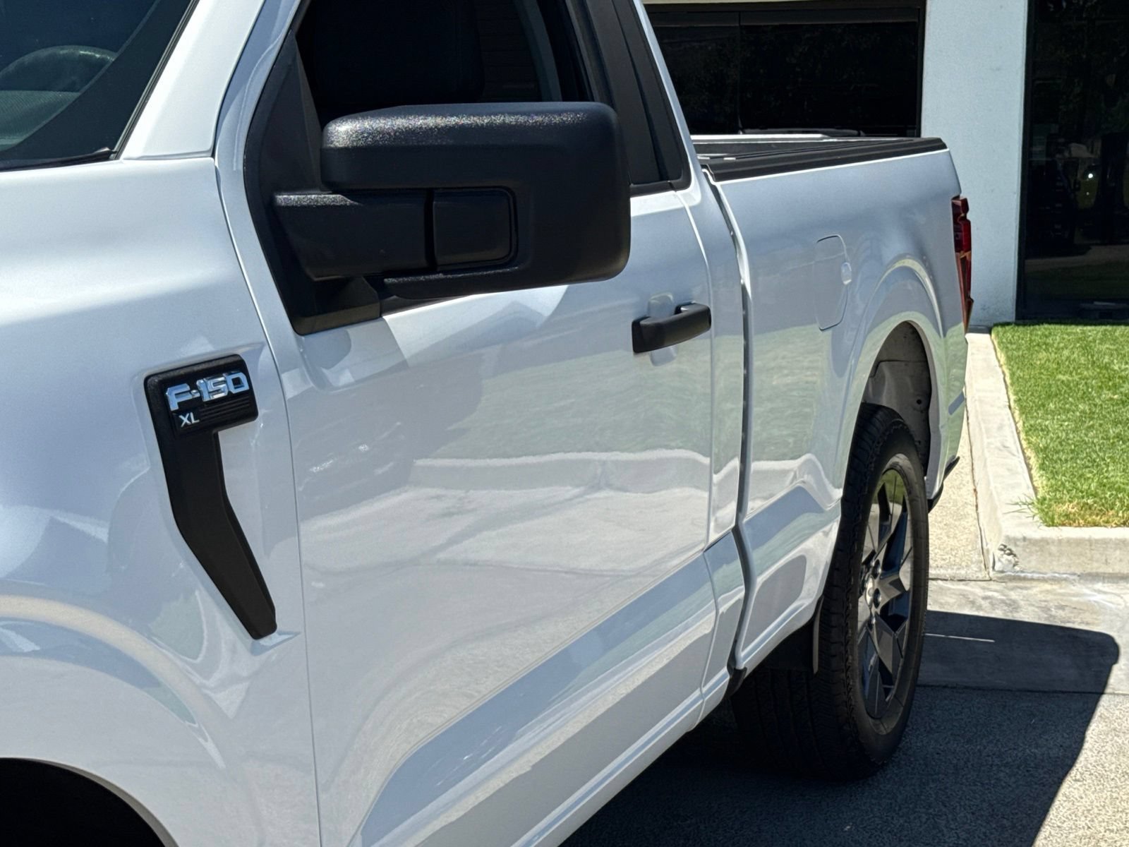 Used 2024 Ford F150 XL w/ Equipment Group 103A High RWD image 5