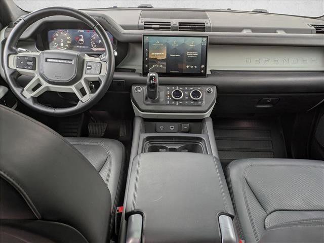 Certified 2022 Land Rover Defender 110 XS Edition image 19