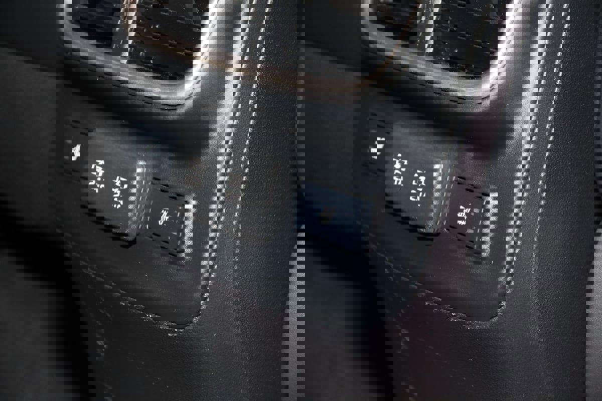 Used 2022 Subaru Outback Limited image 15