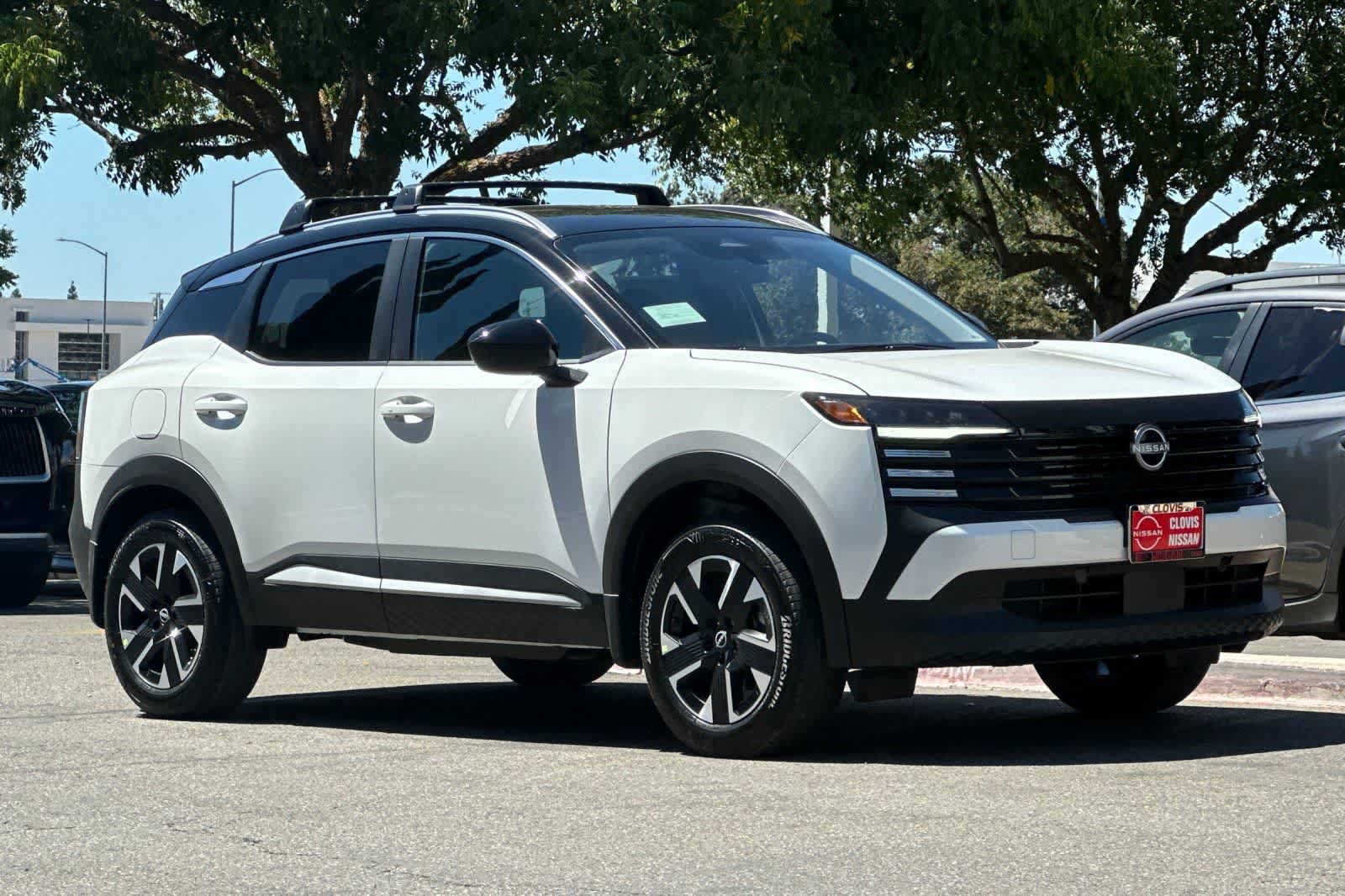 New 2026 Nissan Kicks SV w/ Cold Weather Package AWD/4WD image 8