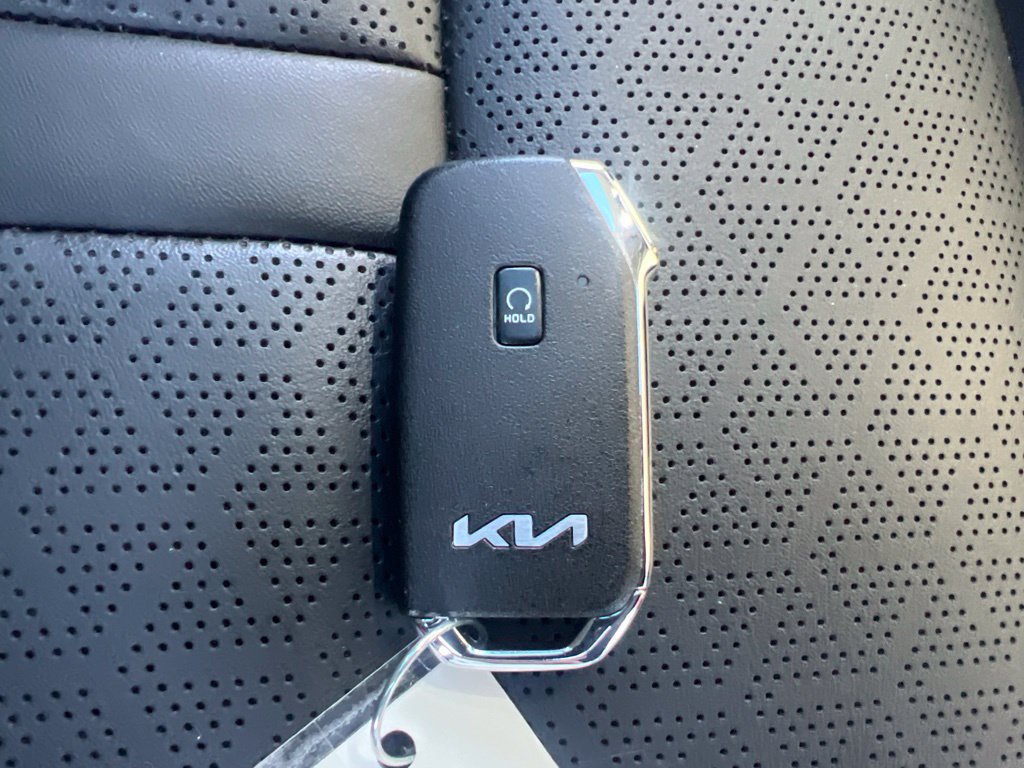 Used 2023 Kia Sorento SX AWD/4WD image 27
