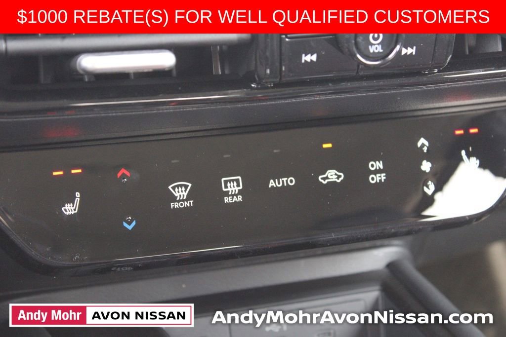 New 2026 Nissan Kicks SR image 25