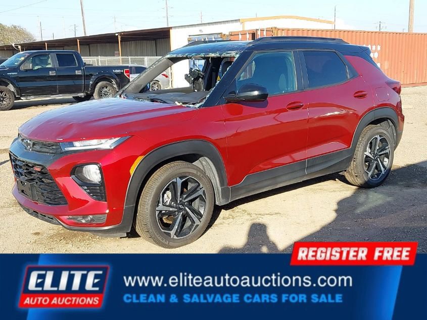 Used 2023 Chevrolet TrailBlazer RS w/ Sun and Liftgate Package image 3