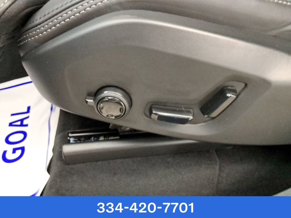 New 2025 Volvo XC90 T8 Ultra w/ Protection Package Premier image 19