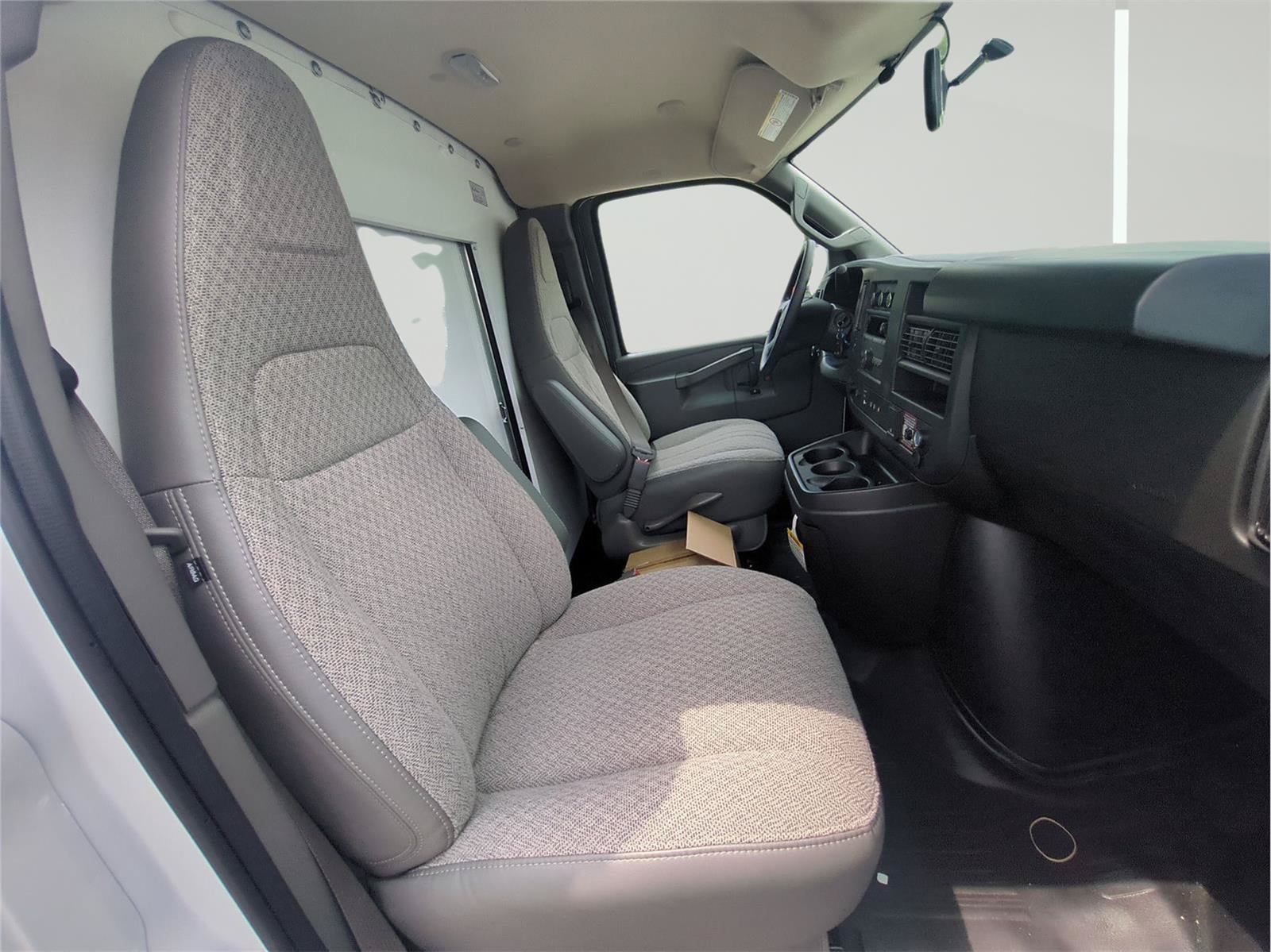 New 2026 Chevrolet Express 3500 w/ Power Convenience Package RWD image 26