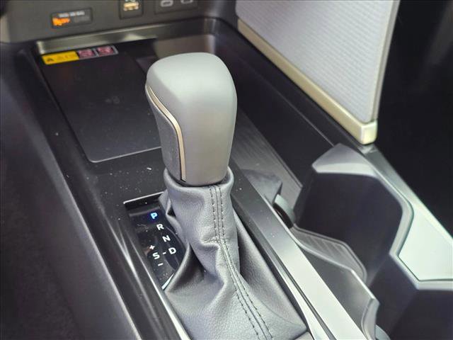 New 2026 Toyota Camry SE FWD image 11