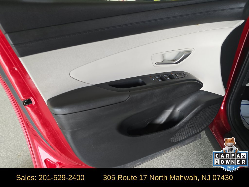 Certified 2025 Hyundai Tucson SEL AWD/4WD image 11