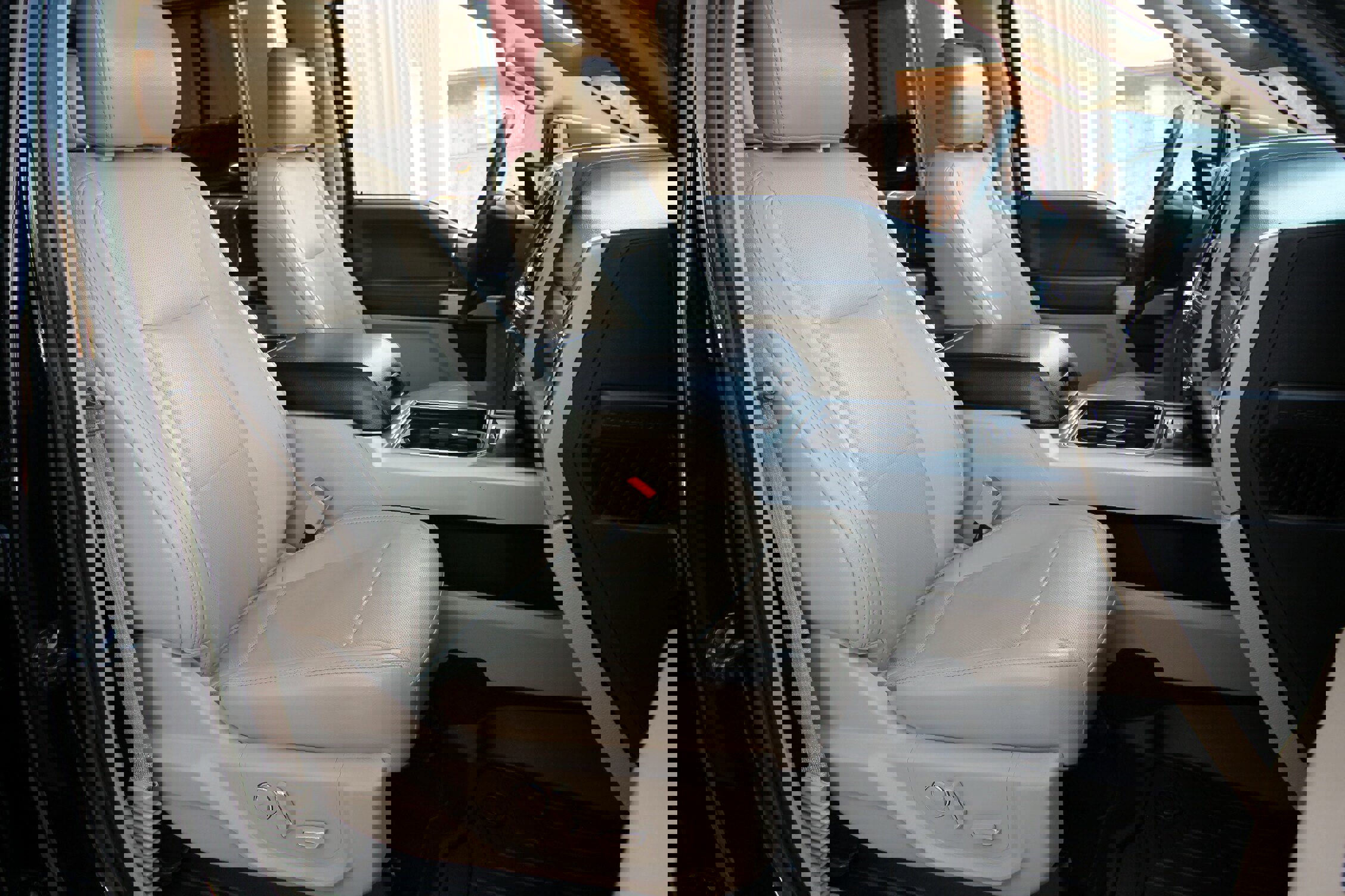 Used 2018 Ford F250 Lariat w/ Lariat Ultimate Package image 43