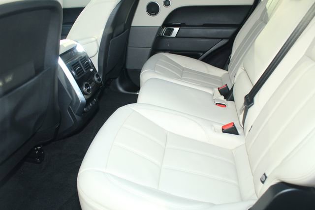 Used 2022 Land Rover Range Rover Sport HSE Silver Edition image 5