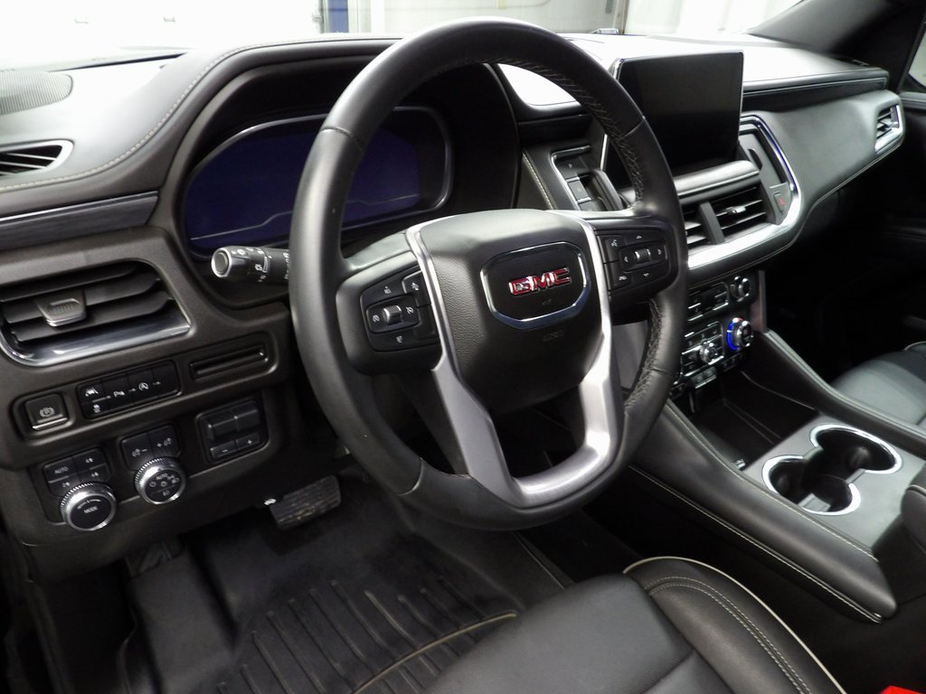 Used 2023 GMC Yukon SLT image 47