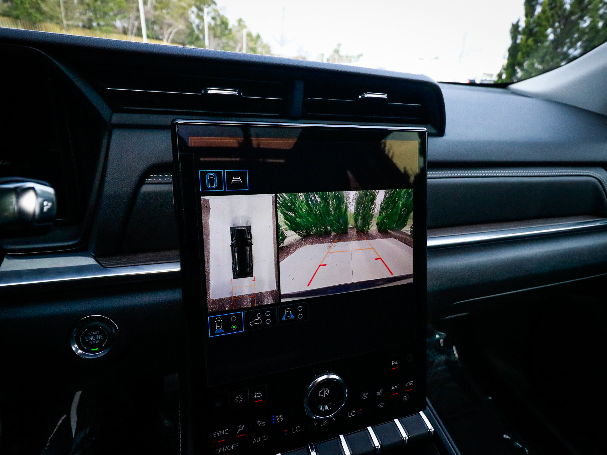 Used 2026 GMC Terrain Denali image 26