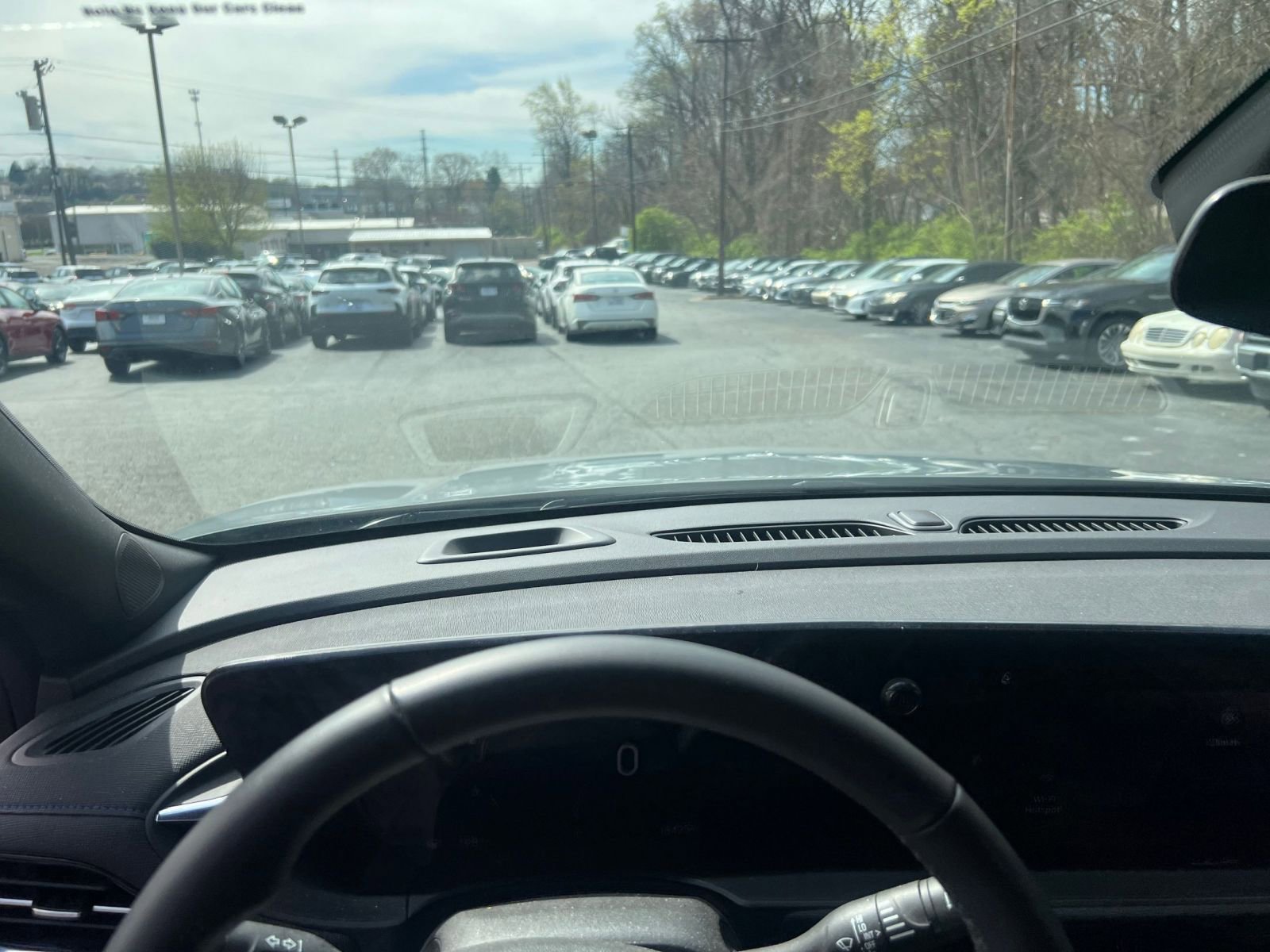 Used 2025 Buick Envista Sport Touring image 29