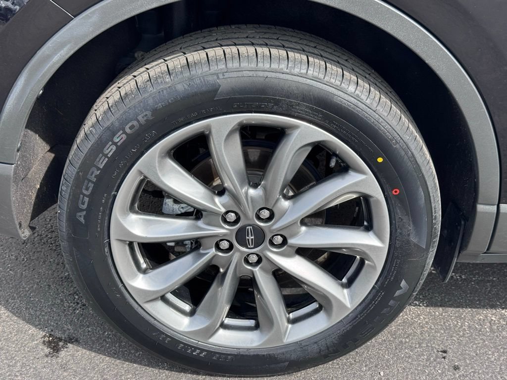 Used 2022 Lincoln Corsair AWD w/ Premium Package image 45