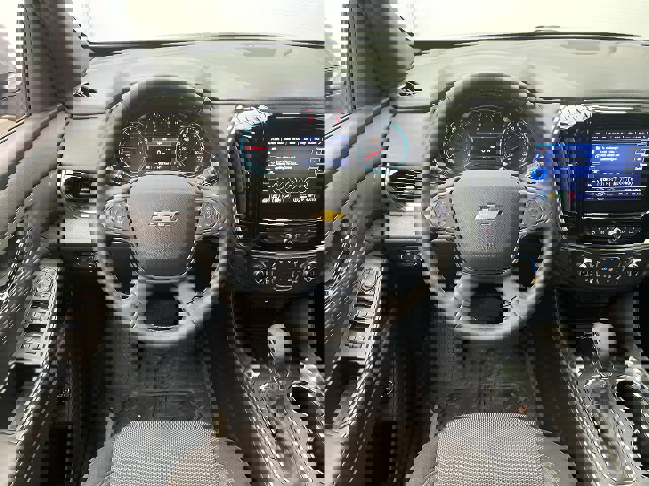 Certified 2024 Chevrolet Traverse LT w/ LPO, Floor Liner Package image 14