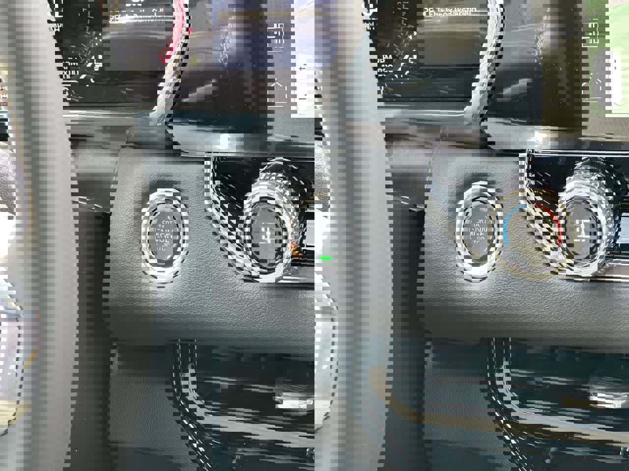 New 2025 GMC Canyon Elevation w/ Convenience Package image 17