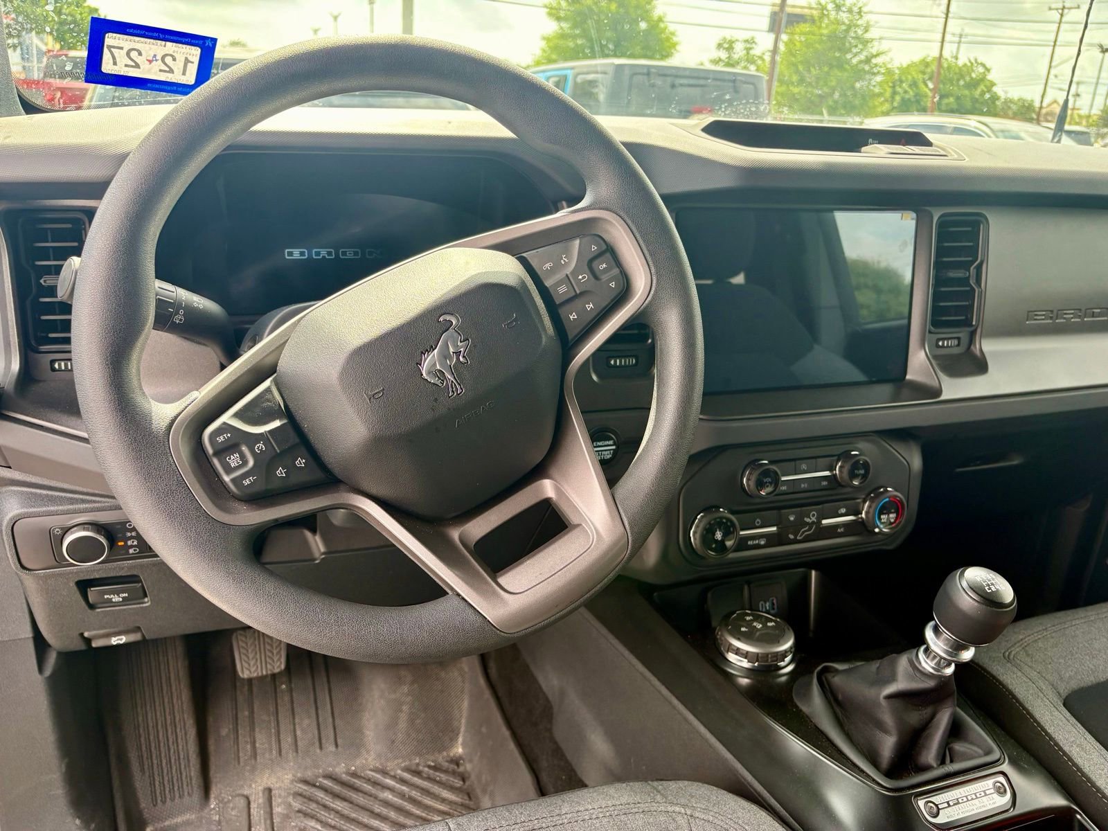 Used 2025 Ford Bronco 2-Door AWD/4WD image 11