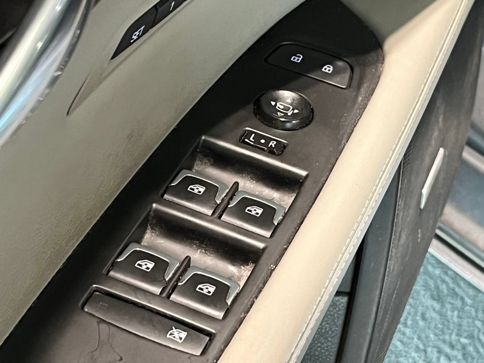 Used 2018 Cadillac CT6 Luxury AWD/4WD image 35