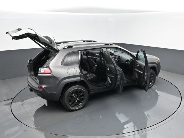 Used 2021 Jeep Cherokee Trailhawk w/ Comfort & Convenience Group image 28