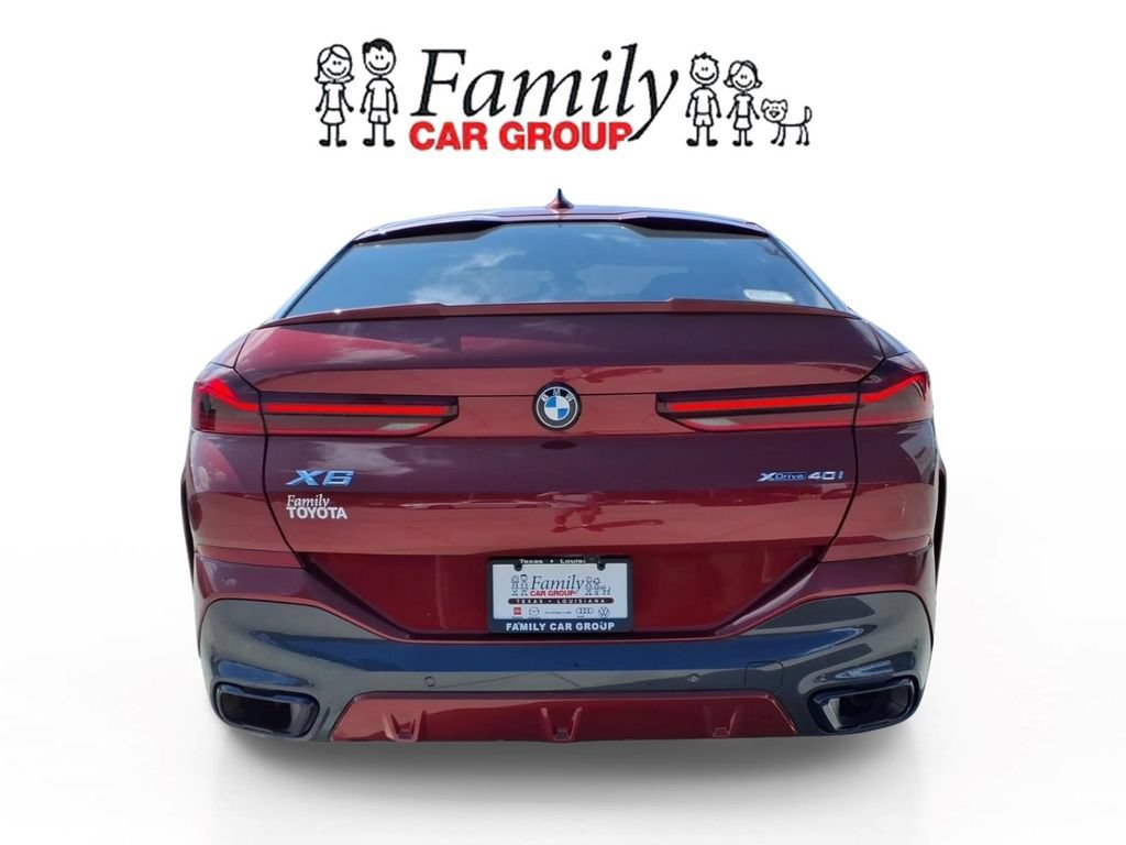 Used 2023 BMW X6 xDrive40i w/ M Sport Package AWD/4WD image 3