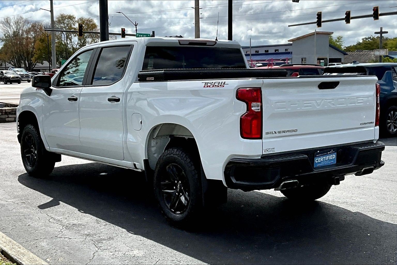 Used 2021 Chevrolet Silverado 1500 Custom Trail Boss AWD/4WD image 3