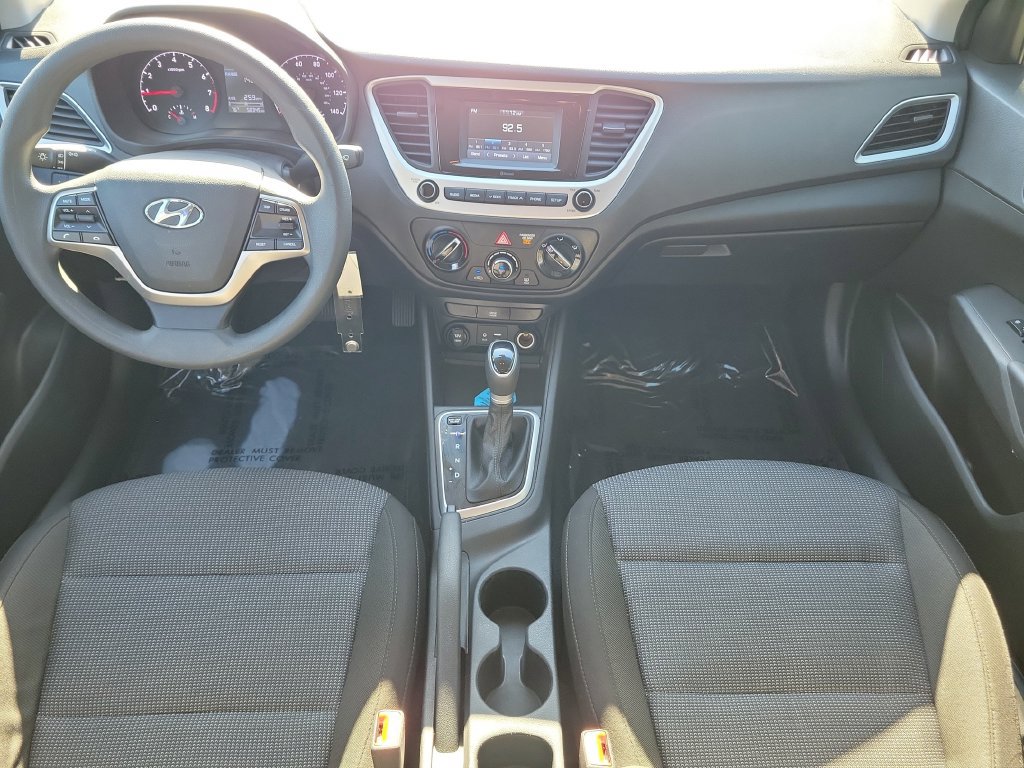 Used 2022 Hyundai Accent SE FWD image 10