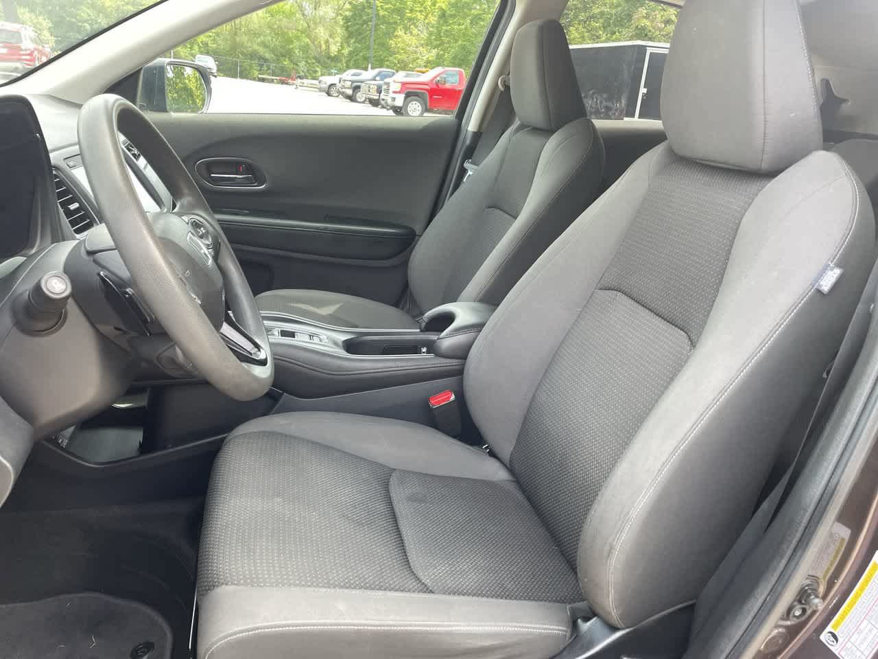 Used 2019 Honda HR-V EX image 12