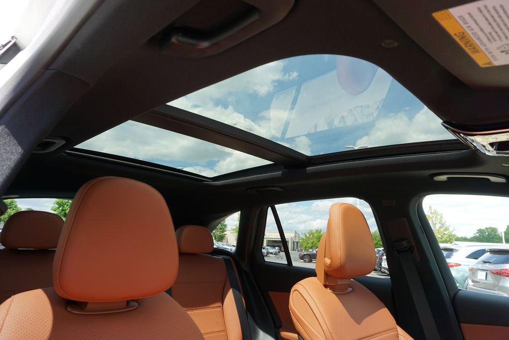 Certified 2025 Mercedes-Benz GLC 350e 4MATIC image 64