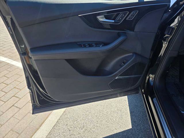 Used 2023 Audi Q7 3.0T Premium Plus w/ Premium Plus Package image 25