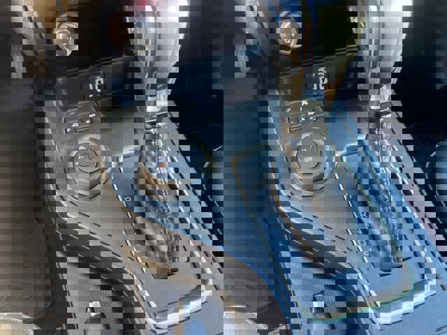 Certified 2019 Ford Ranger Lariat w/ Equipment Group 501A Mid image 12