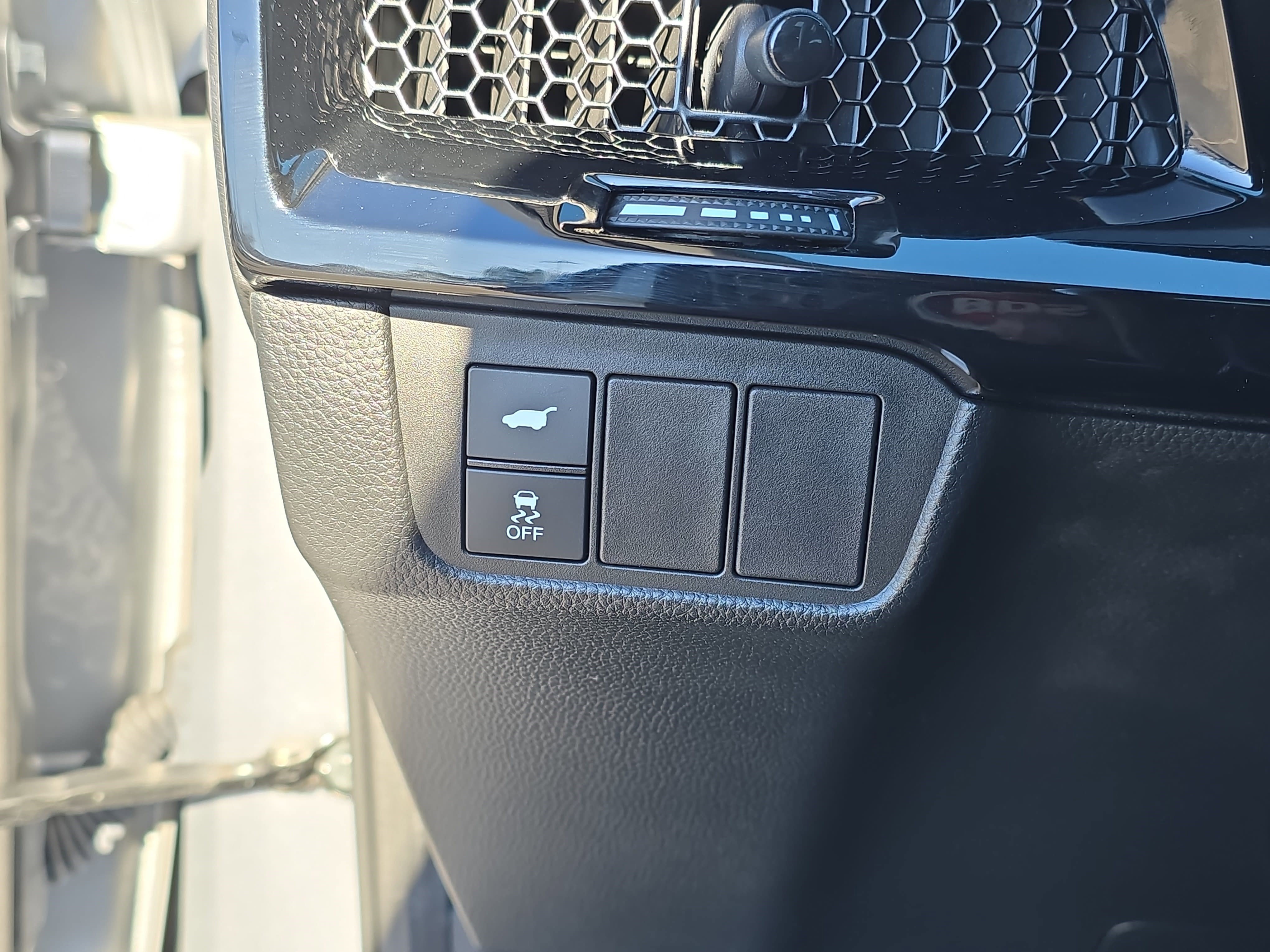 Used 2024 Honda CR-V EX-L image 24