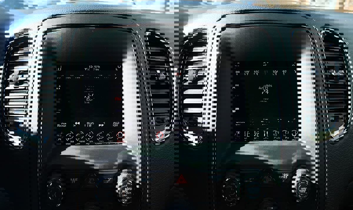 Used 2020 Dodge Durango GT image 50