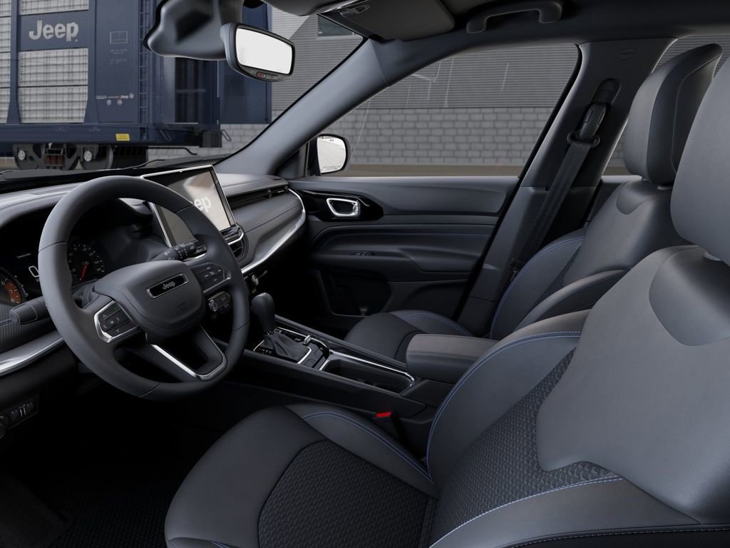 New 2026 Jeep Compass Latitude AWD/4WD image 8