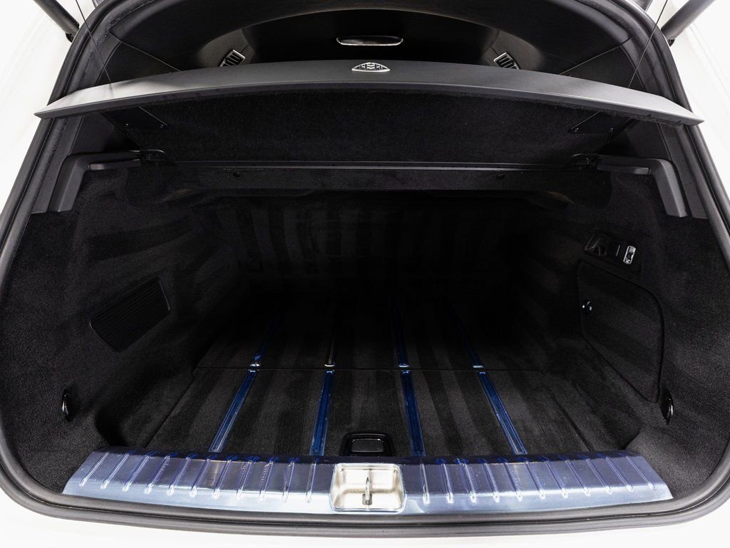 Used 2024 Mercedes-Benz Maybach GLS 600 4MATIC image 33