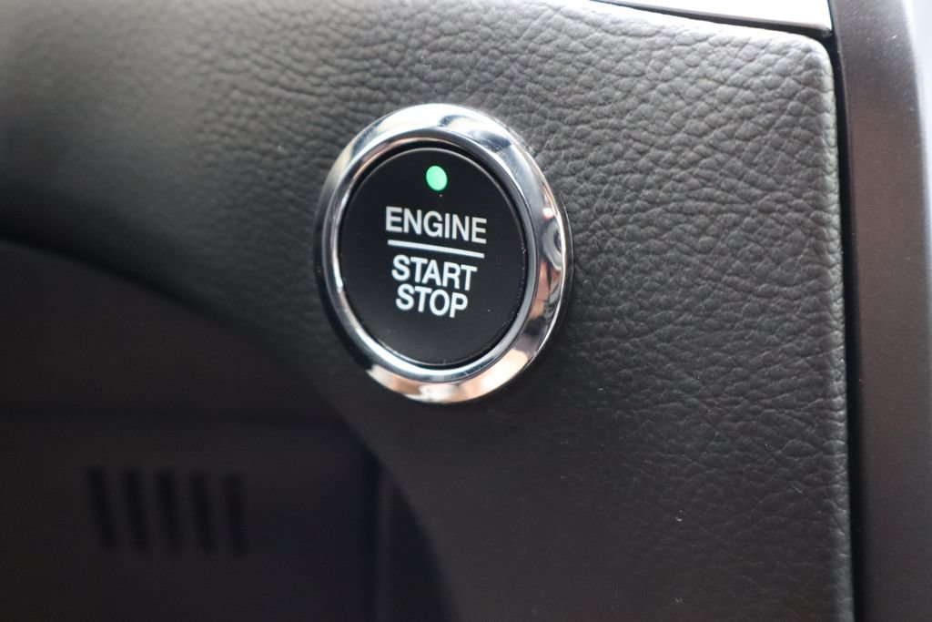 Certified 2021 Ford Edge SEL AWD/4WD image 23