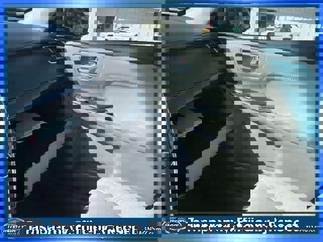 Used 2016 Toyota Camry XLE image 34