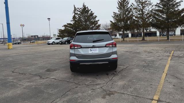 Used 2023 Chevrolet Equinox LT FWD image 8