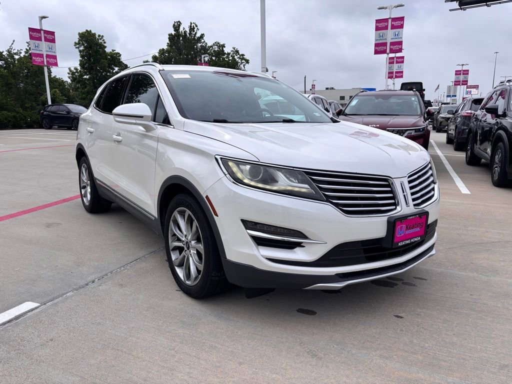 Used 2015 Lincoln MKC FWD w/ Equipment Group 101A Select image 1