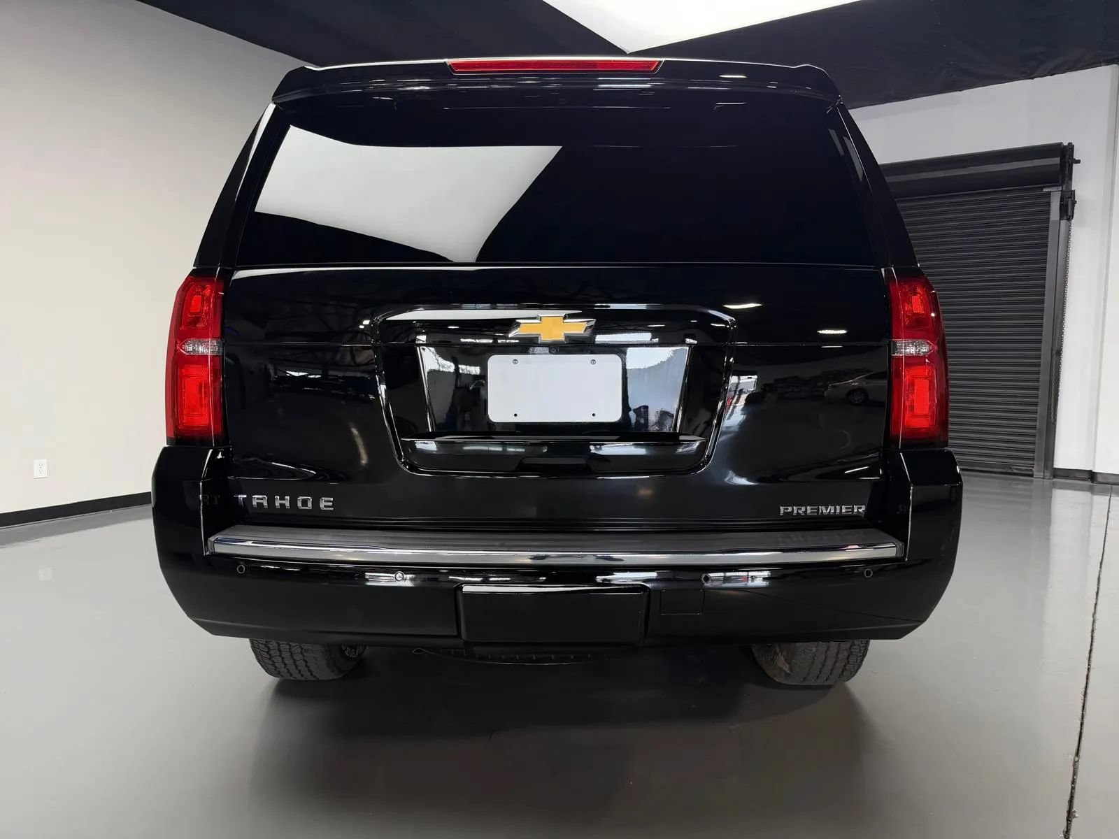 Used 2019 Chevrolet Tahoe Premier w/ Max Trailering Package AWD/4WD image 5