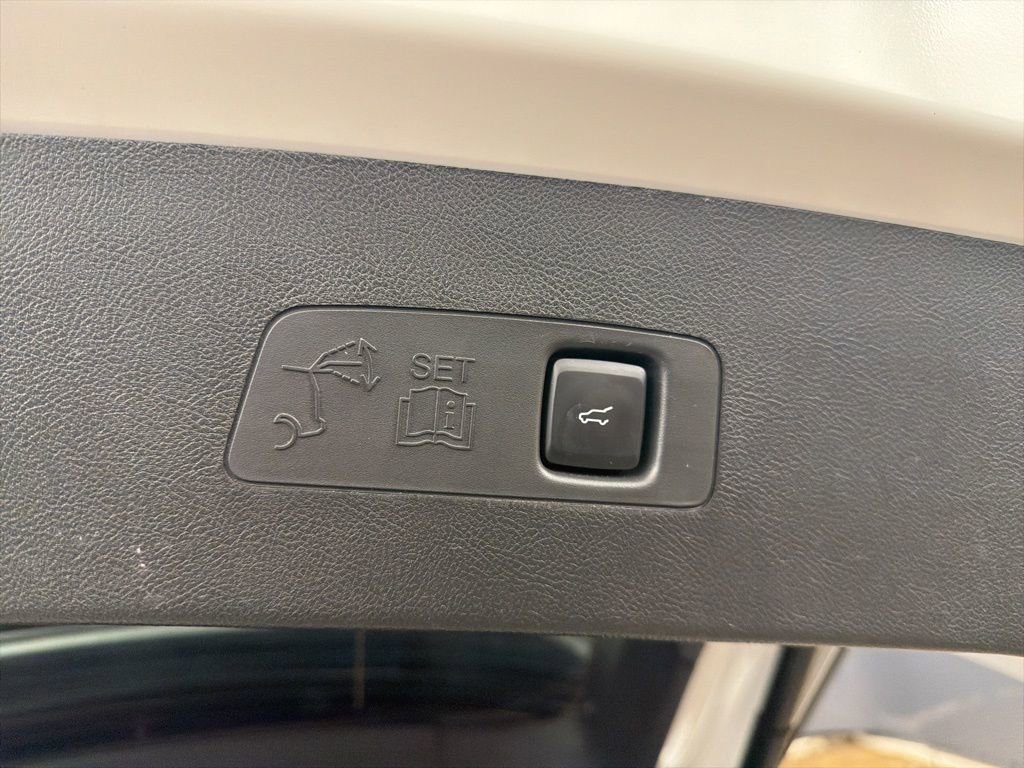 Used 2023 Lincoln Corsair Grand Touring image 35