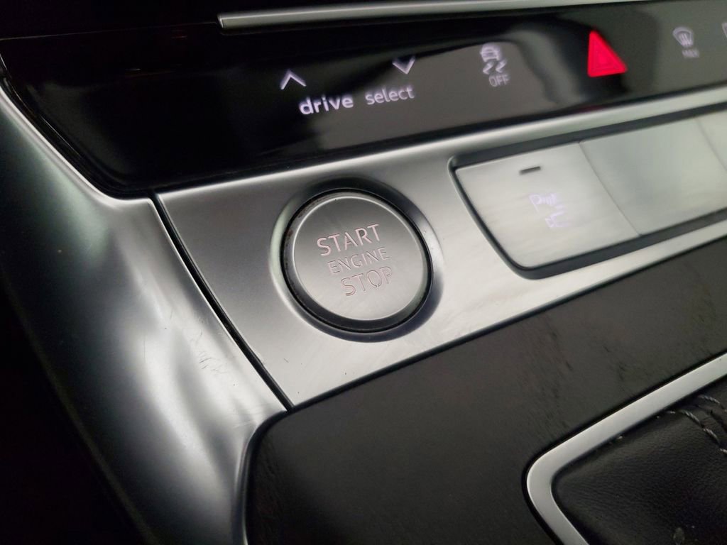 Used 2019 Audi A6 2.0T Premium w/ Convenience Package image 32