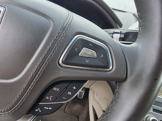 Used 2019 Lincoln MKZ Reserve w/ Reserve Plus Package image 12