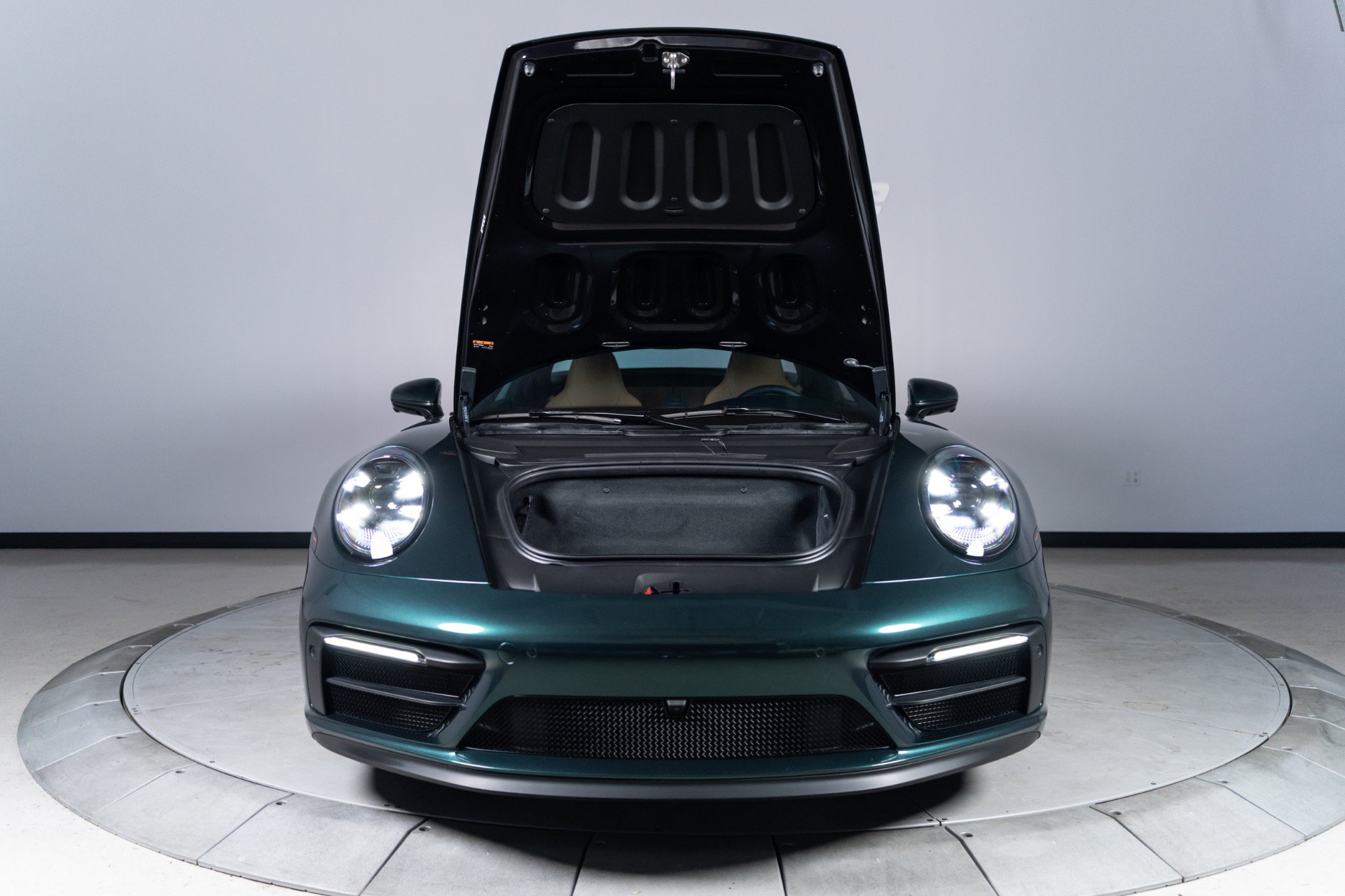 Used 2024 Porsche 911 Targa 4 GTS AWD/4WD image 66